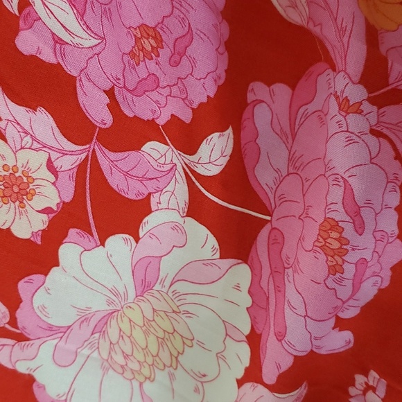 EBBy anD I . One shoulder Tropical Floral Dress. Midi. Red with pink. Size 10 - Picture 5 of 6